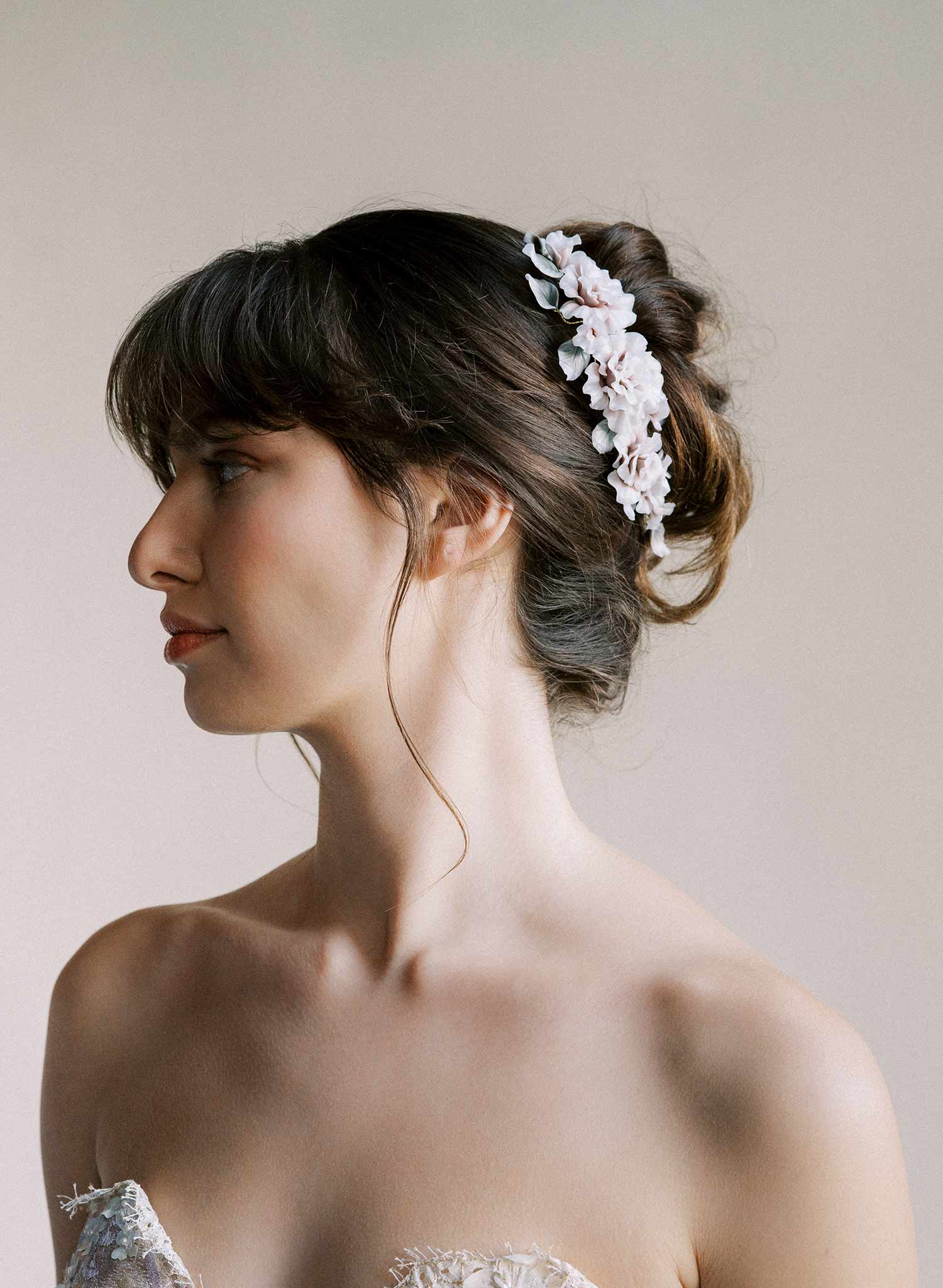 Handmade bridal comb with hand sculpted clay flowers. Wedding hair accessory.