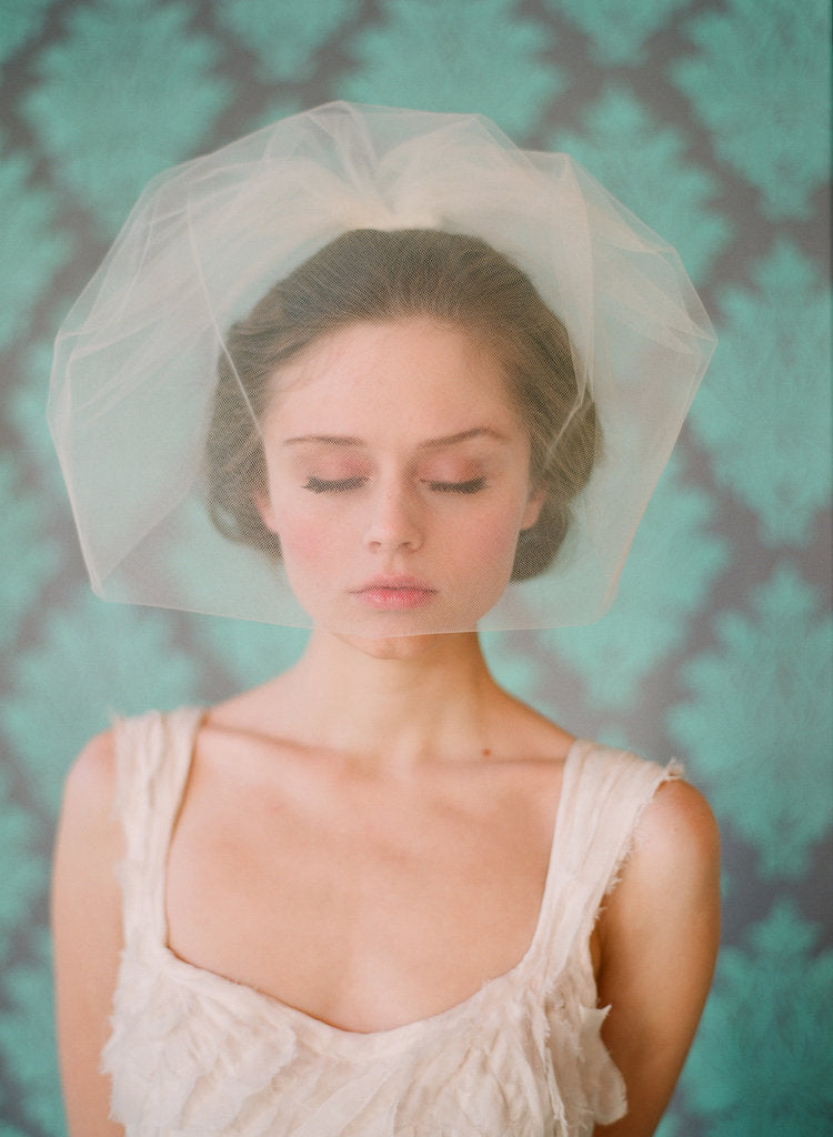 wedding veil, tulle veil, birdcage veil, vintage inspired