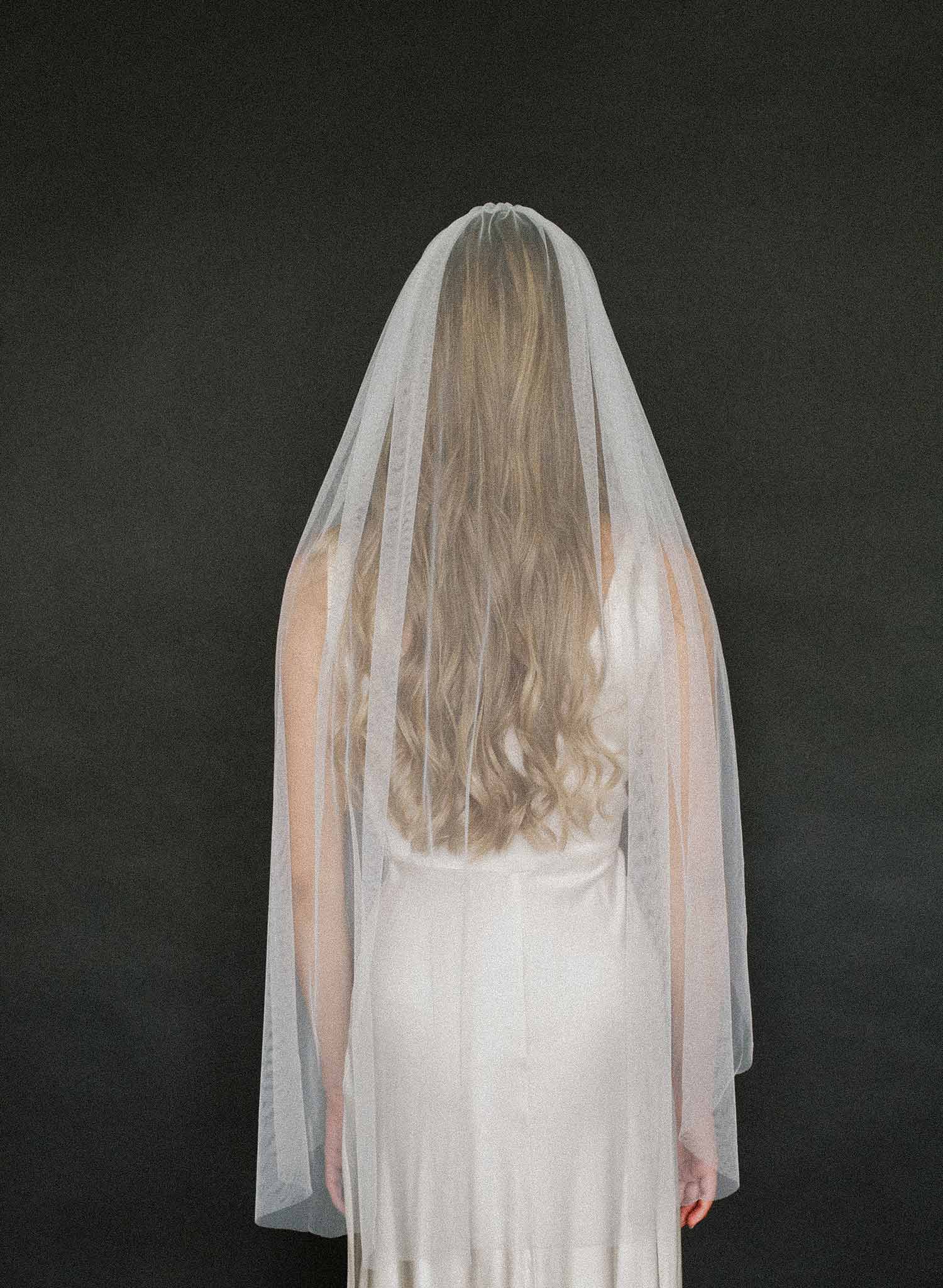 bridal gossamer tulle veil, simple, raw, fingertip, twigs & honey weddings