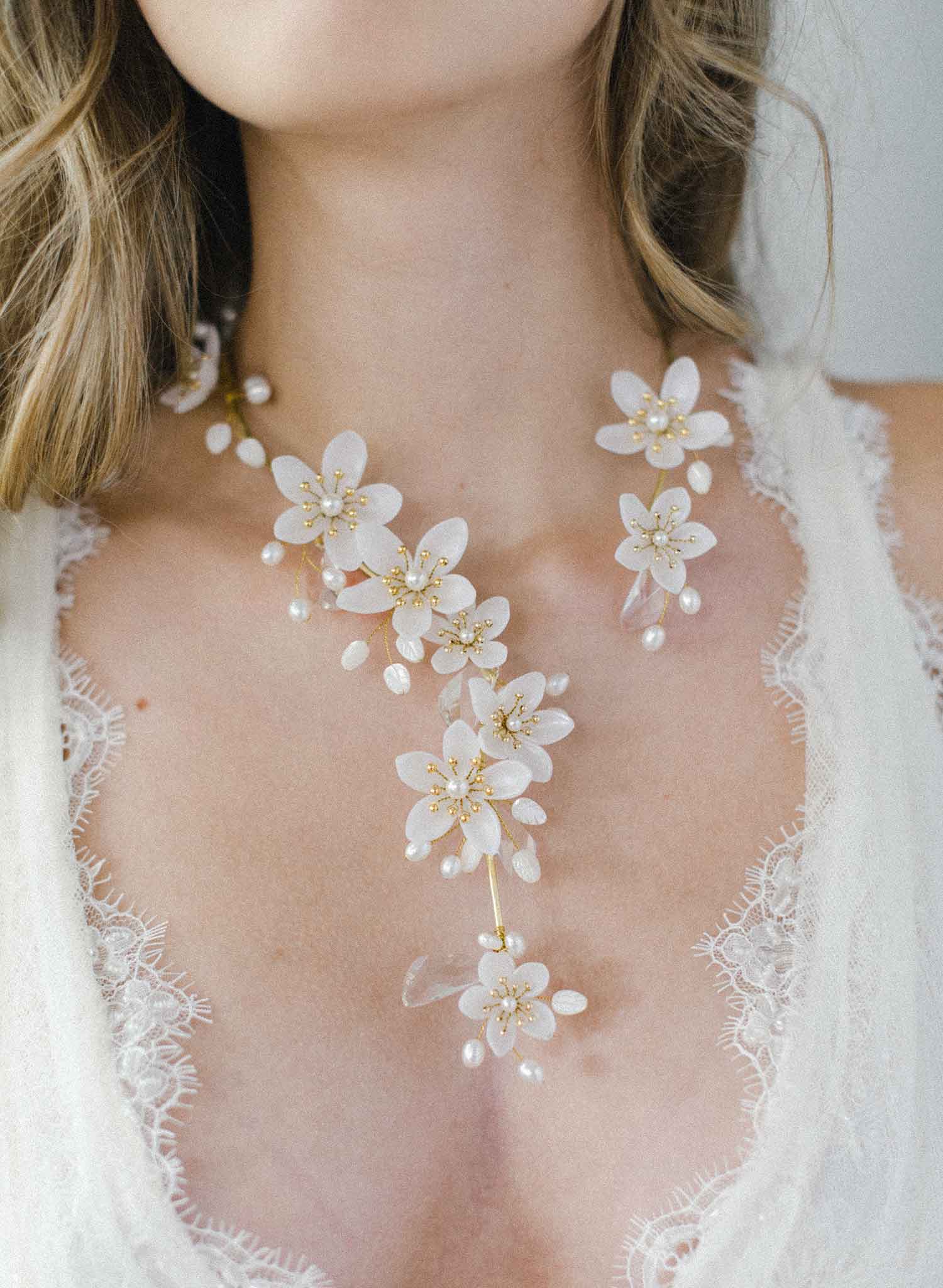Necklaces – Ann Hand