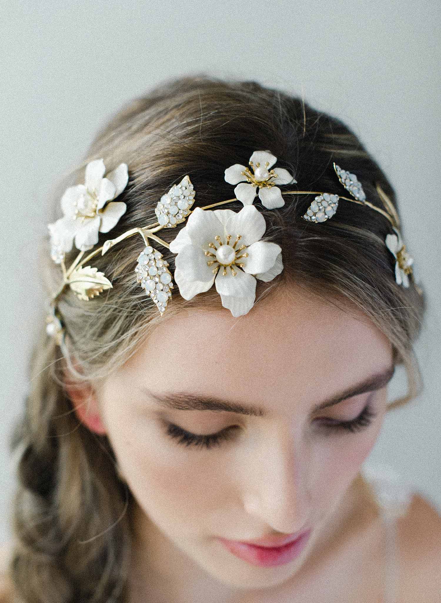 Gold and pearl flower bridal headband with crystal outlet accents