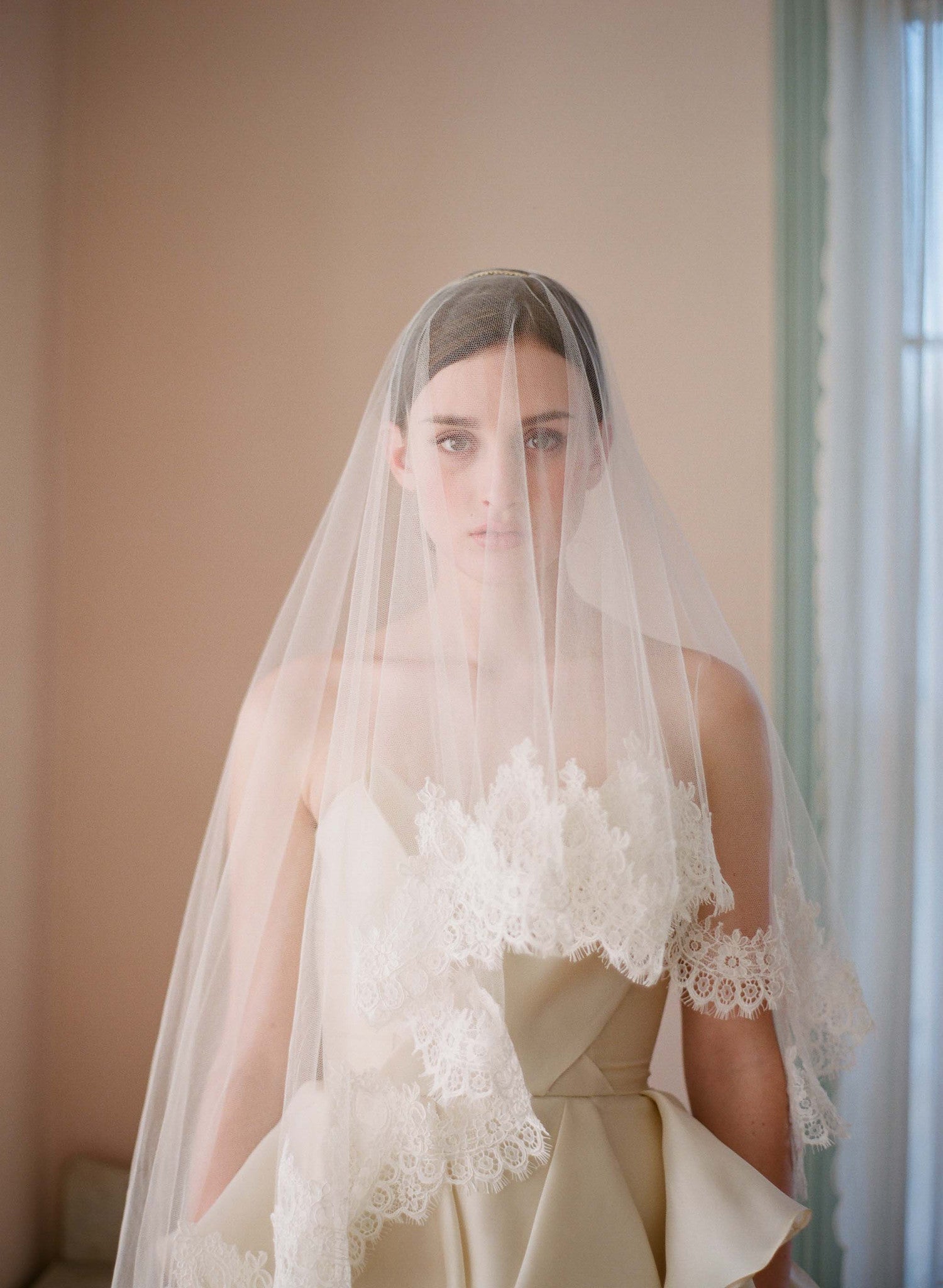 Wedding veil - Mantilla lace trimmed veil with headband - Style