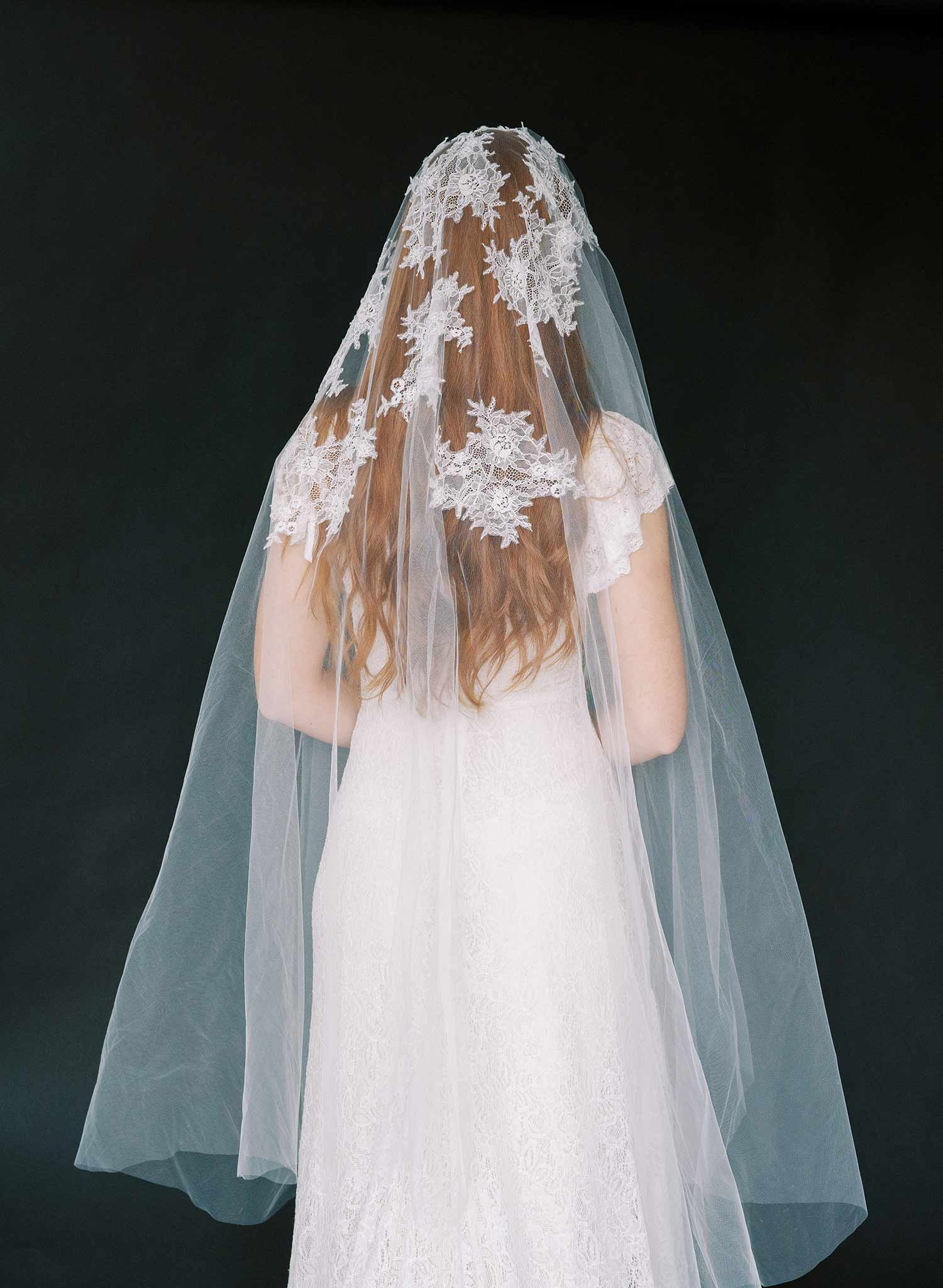 bridal veil with floating lace by twigs and honey