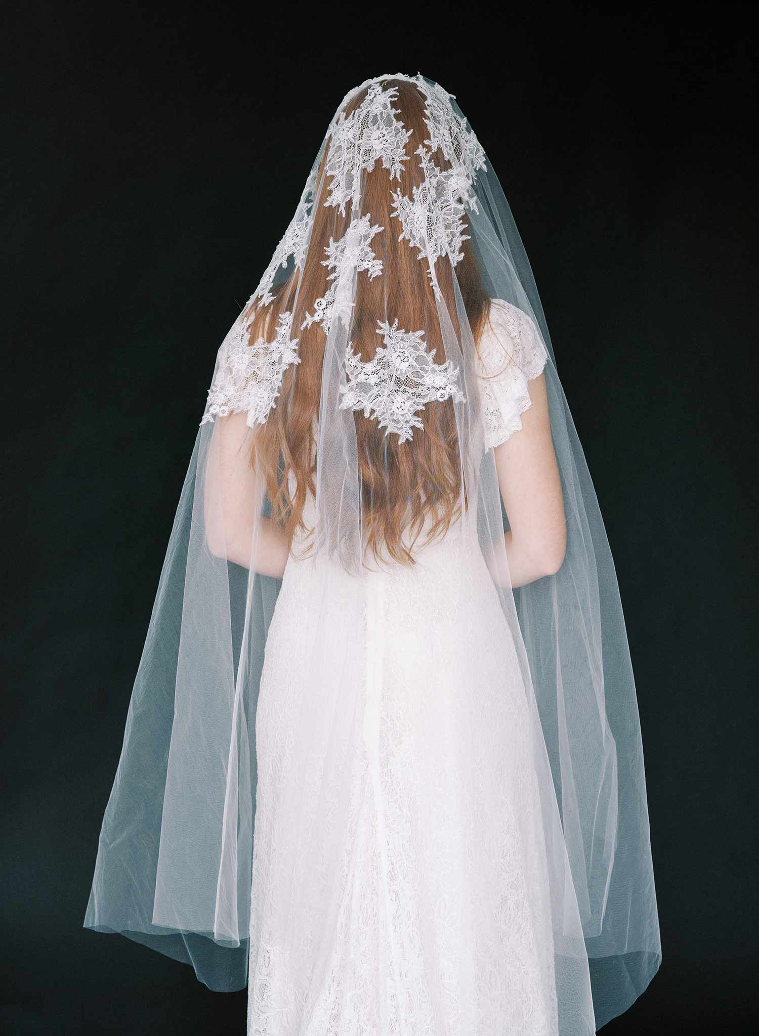 Silk tulle alencon lace trim veil - Style # 222