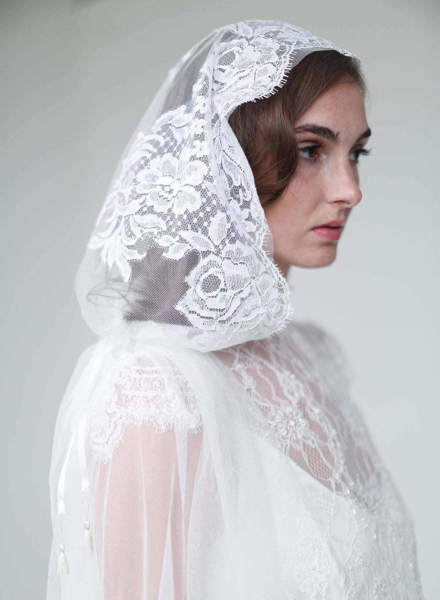 Pearl and Lace Headband Bridal Veil: Turban Headpiece – One