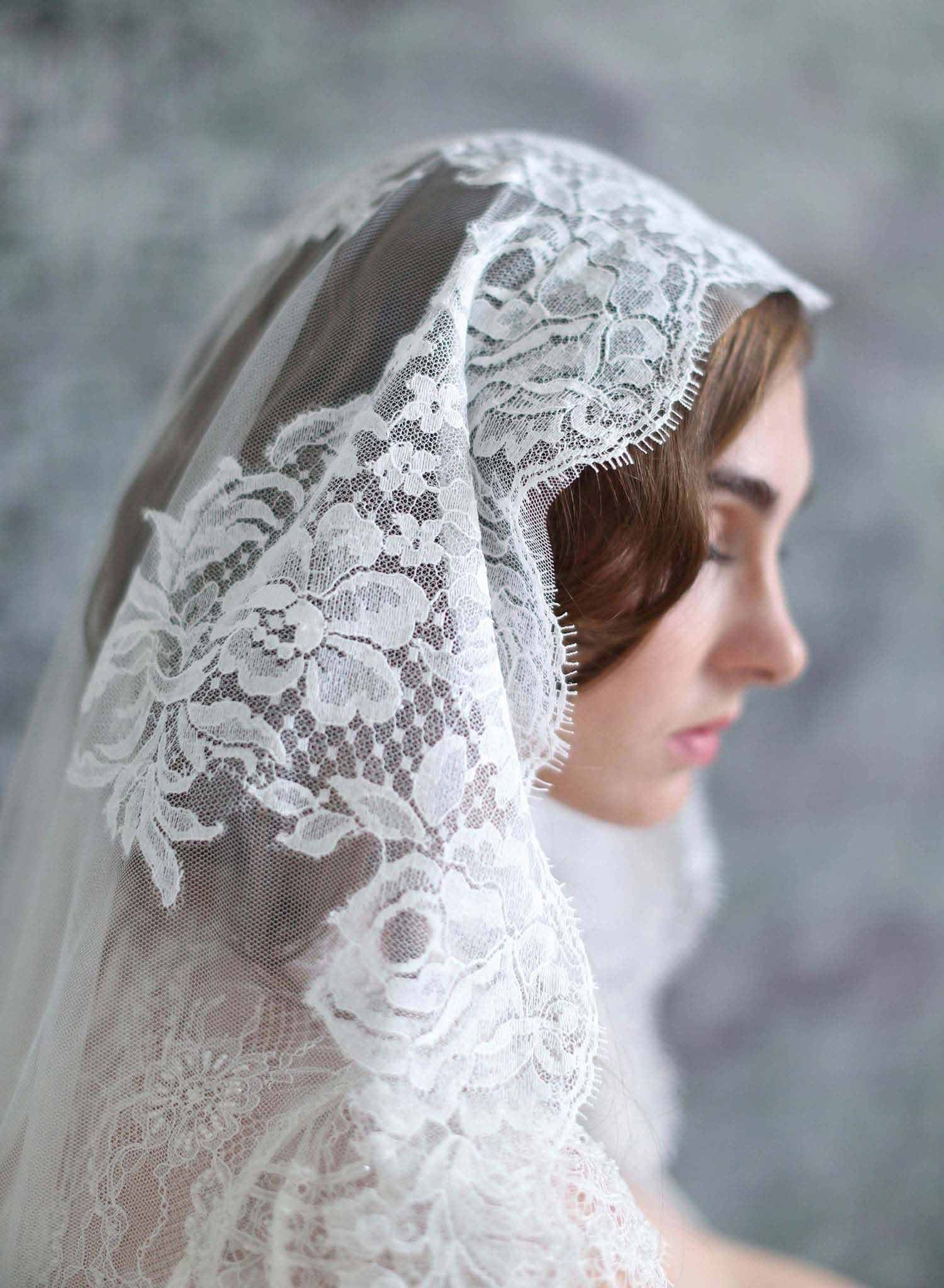 Bridal veil lace best sale