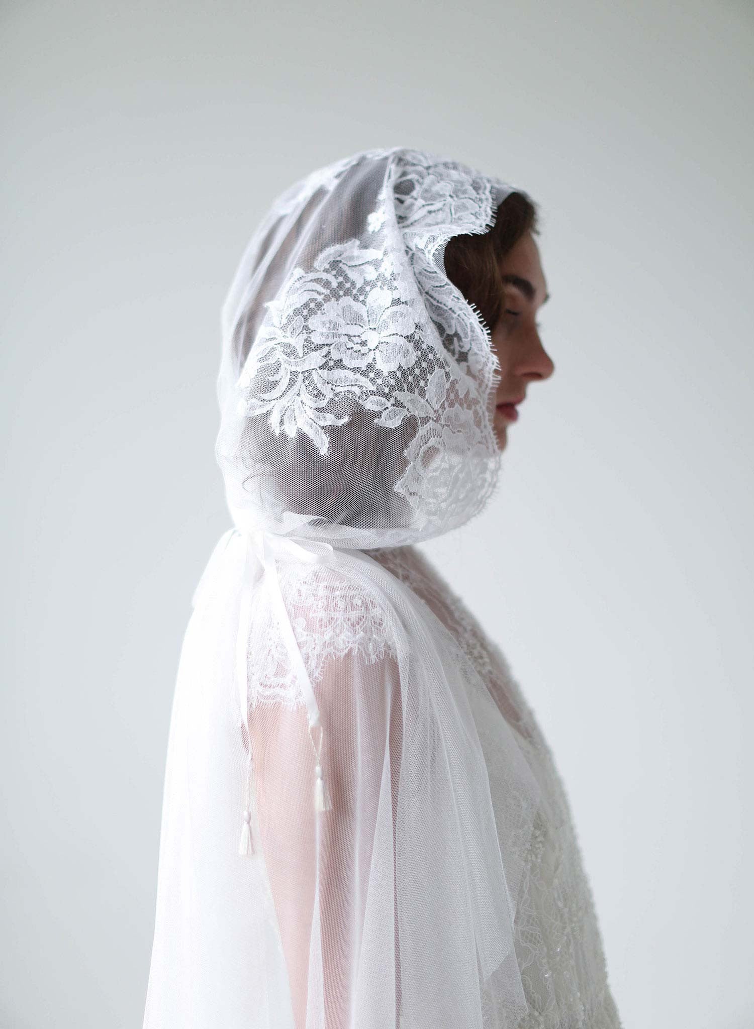 mantilla lace trimmed veil, mantilla veil, vintage inspired, bridal veil, wedding veil, lux tulle, bridal accessories, twigs and honey