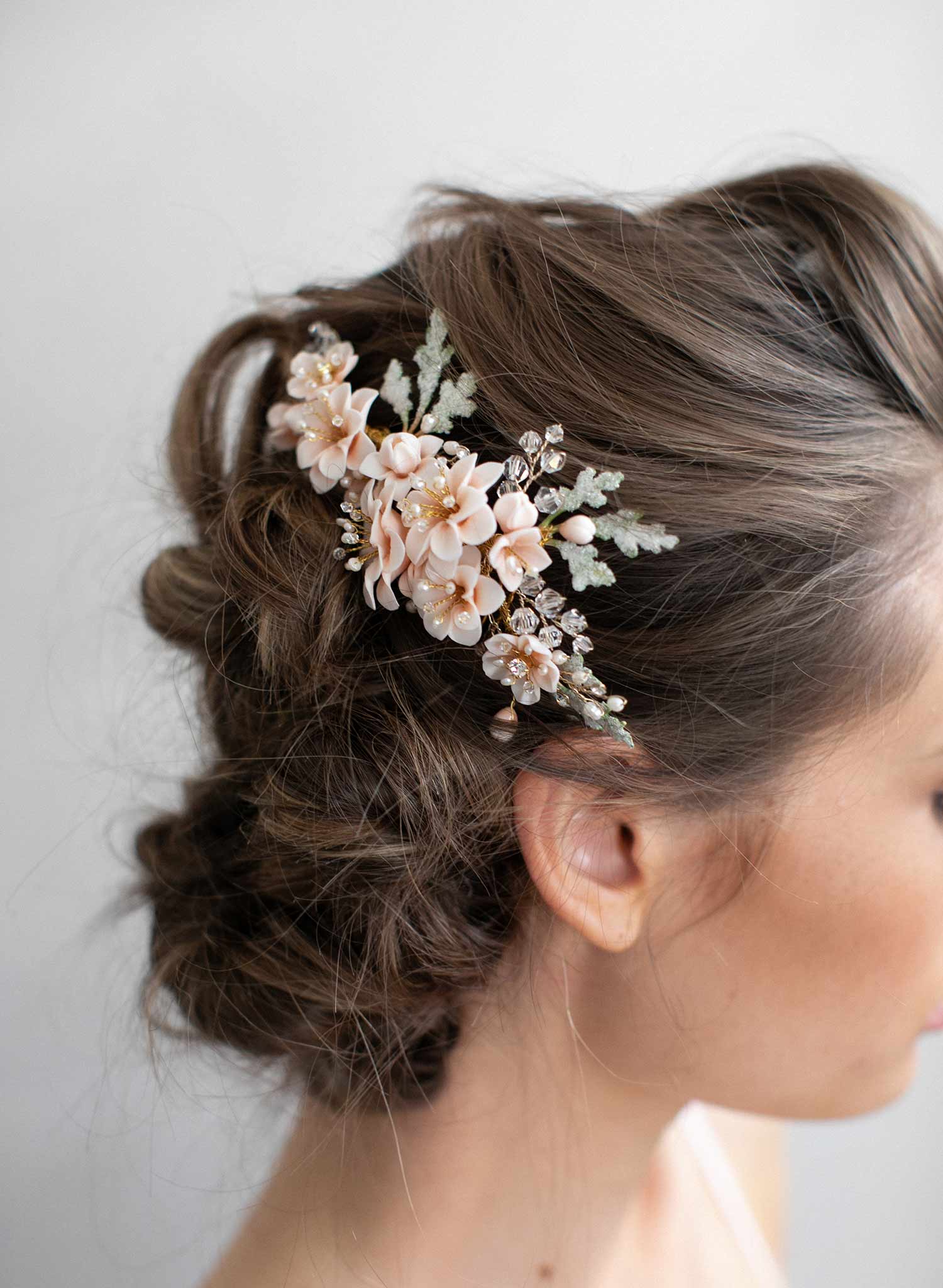 MID SUMMER Bloom Bridal Vintage Hair Comb Assemblage Collage Bride Rustic Country Chic Garden saving Wedding Wildflowers Olive Ivory Gold Berry