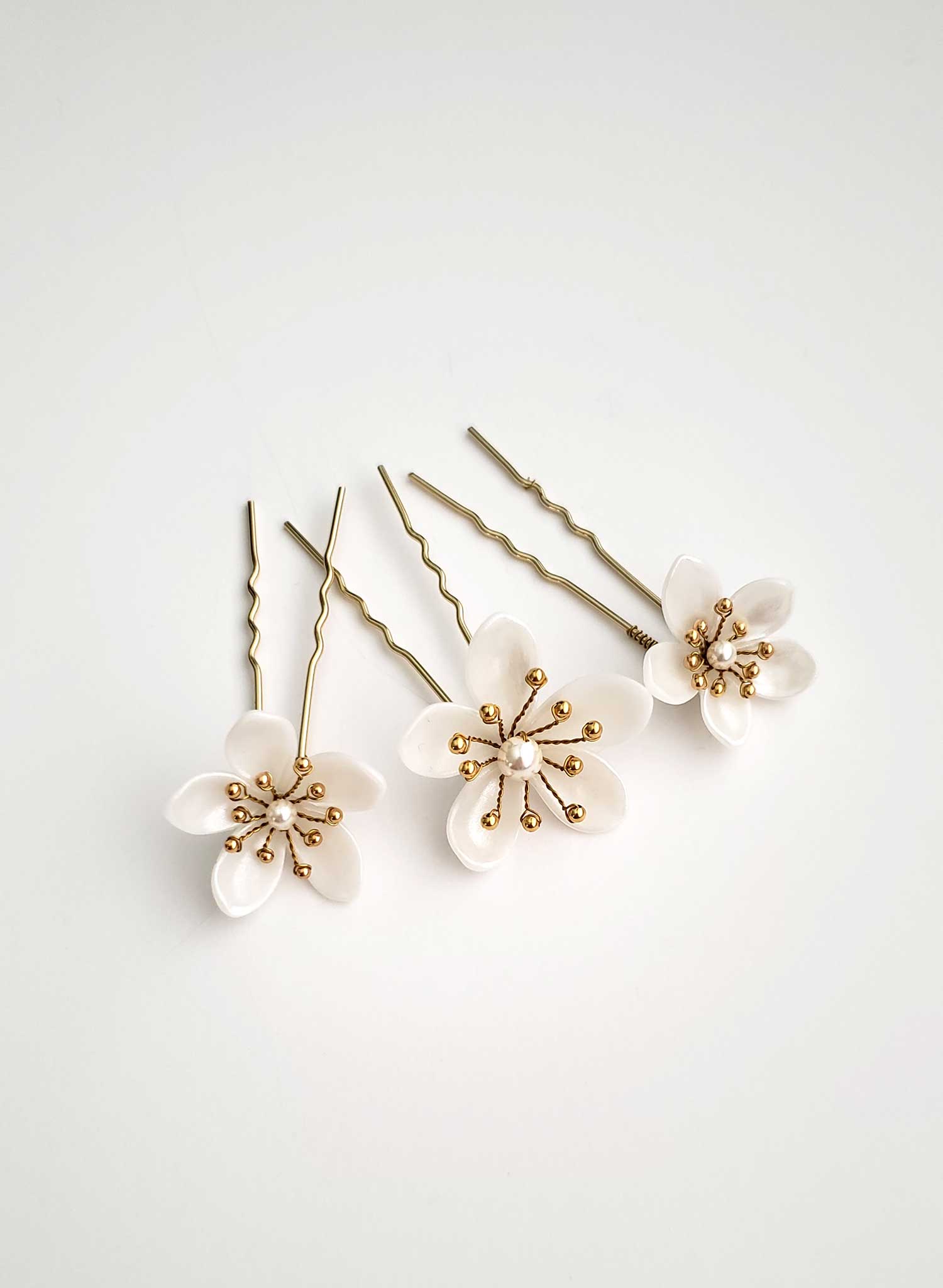 Twigs & Honey Bridal Hair Pins, Flower Pins - Full Bloom Clusters Pin Set of 3 - Style #2322 White